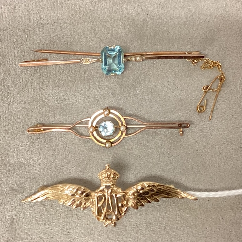 5 - Three 9ct gold lapel brooches and an RAF Sweetheart example, with two aquamarine set bar brooches, 1... 