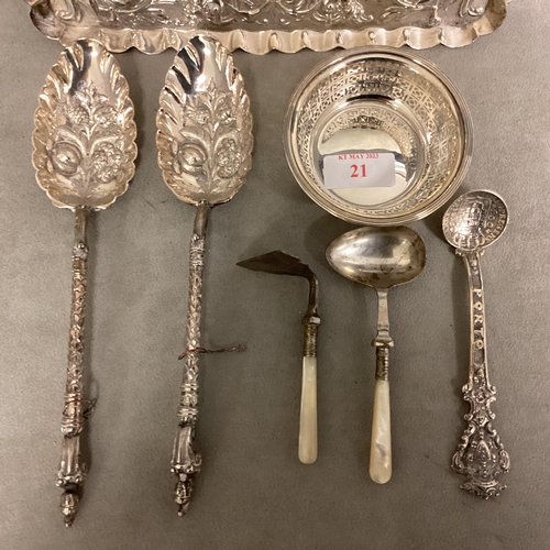 21 - A Collection of Sterling silver and unmarked white metal items to include Repousse Pen tray, Sweet M... 