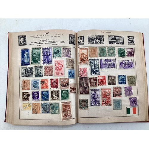 246 - A collection of late C19th early C20th World stamps to include a good collection of early American e... 