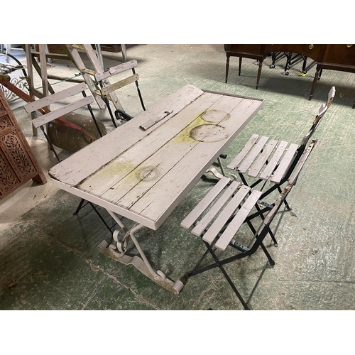 440 - A small metal conservatory coffee table and  a grey painted bistro garden table with four painted sl... 