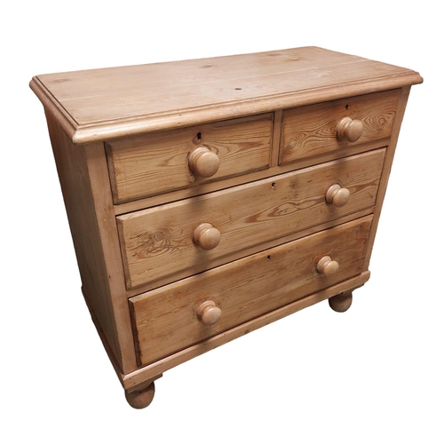 608 - Small Victorian pine chest of 2 short and 2 long drawers, 88cm W x 42cmD x 82cm H