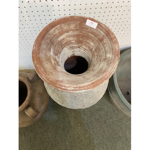 77 - A quantity of various terracotta pots, urns, and garden planters and a pair of small cast metal urns... 