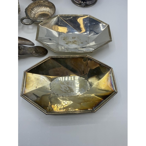 2 - Sterling silver clip on table ash tray, by Asprey & Co, Sheffield 1906, and a collection of unmarked... 