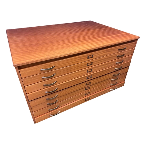 659 - A good multi drawer plan cabinet