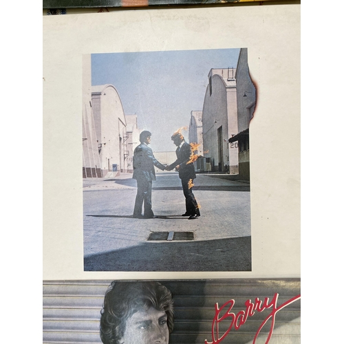 277 - A collection of vintage LPs to include Pink Floyd, Star Wars, Roxy Music Cat Stevens etc. and a coll... 