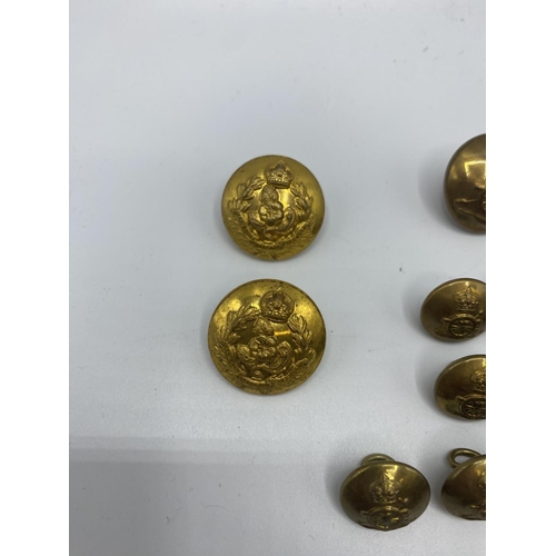 365 - A collection of military gilt buttons