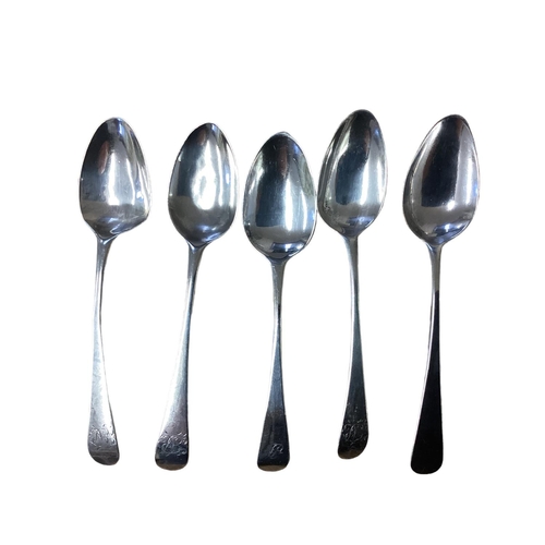 57 - A collection of sterling silver flatware and cutlery. Mainly in the Kings Pattern. Approx 107ozt. KN... 