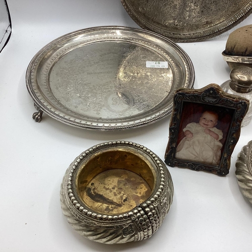 82 - A quantity of silver and plated items, see images for details