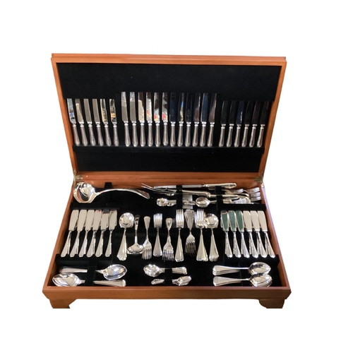 50 - A 12 piece Sheffield stainless steel cutlery set in original footed case.  Vendor paid £1,000.  In g... 