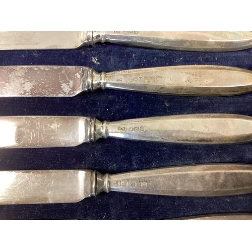 39 - A boxed set of 6 sterling silver handled fruit knives, burr wood humidour, and a boxed carving set (... 