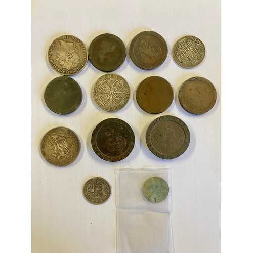 112 - A collection of early C19th and later British coinage to include Georgian wheel pennies etc, see ima... 