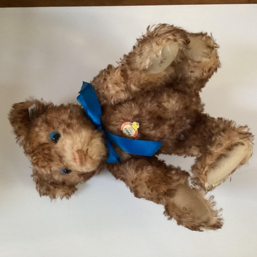 112 - Steiff bear, boxed with certificate, 42cm Petsy replica 1928, 42cm condition as new, and two other h... 