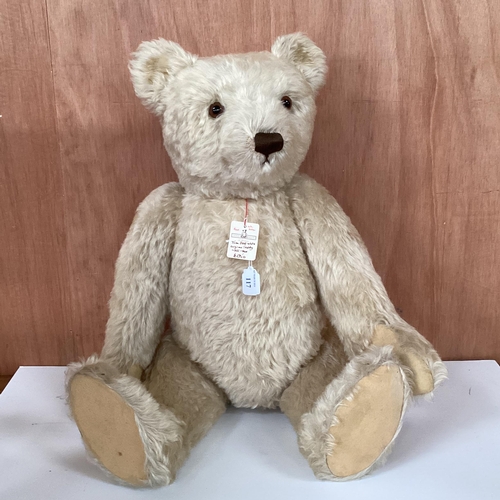 117 - Rare, Steiff White, Original Teddy, 75cm, circa 1955-64, with button, Growler, hump on back; conditi... 