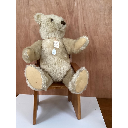 117 - Rare, Steiff White, Original Teddy, 75cm, circa 1955-64, with button, Growler, hump on back; conditi... 