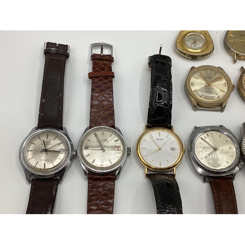 16 - A collection  of vintage wristwatches to include Timex Seiko Sason etc.