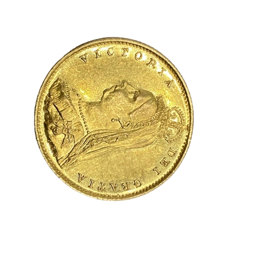 32 - A Victoria gold half sovereign. 1887. Shield verso. 4.00g.