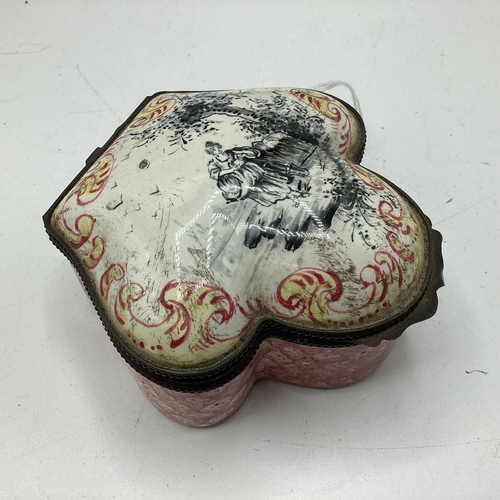 252 - A Bilston enamel box, with pink decoration to base, some surface wear, approx 9cm L