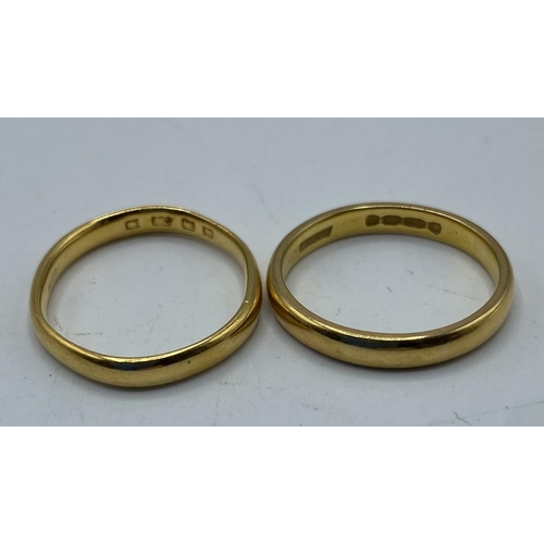 140 - Two 22ct gold wedding bands, 5.6g, size L and size K.