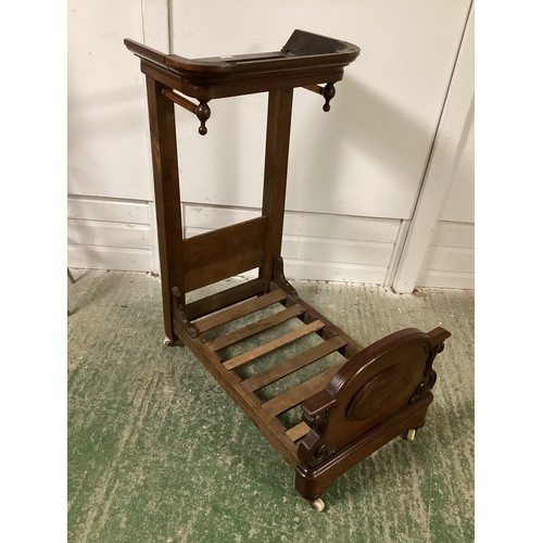 533 - A mahogany miniature Tester bed, possibly as an apprentice piece, overal height 96cm High, overall l... 