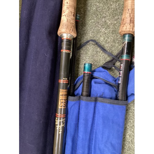 200 - Large quantity of fishing equipment, to include, 5 carbon rods, salmon and others, Hardys, Vulcan X,... 