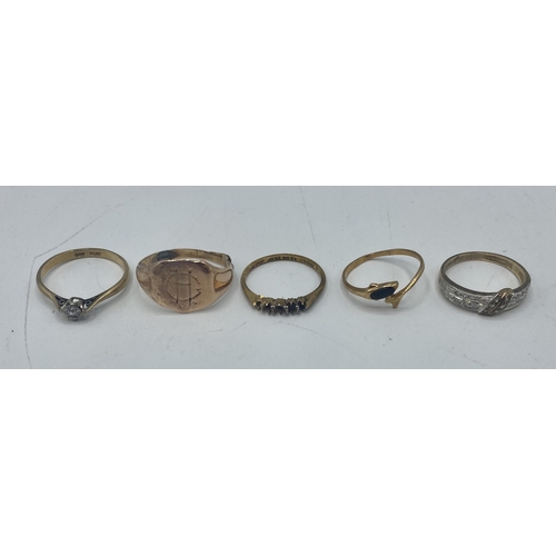 98 - A collection of unmarked yellow metal and 9ct gold rings. 9.3g.