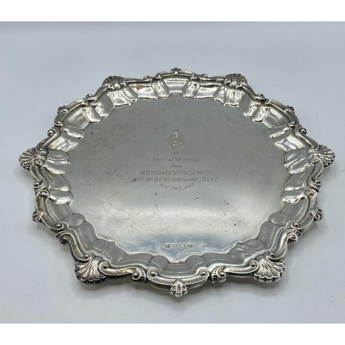 128 - A sterling silver circular card tray. The Alexander Clark Manufacturing Co Birmingham, 1911. 27cm(d)... 