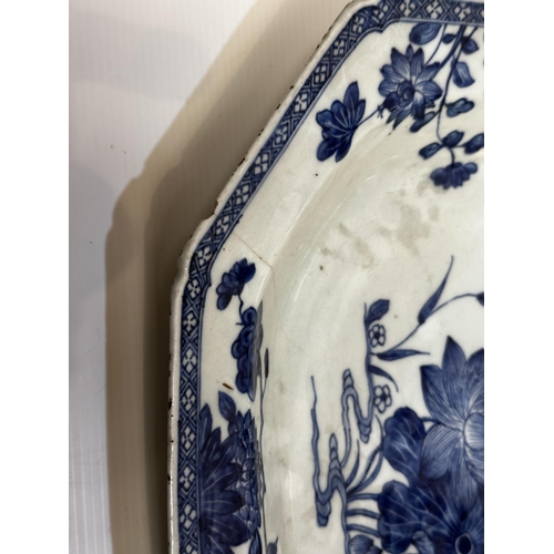 205 - Two blue and white meat platters together with four famille rose hexagonal plates (staple repairs)