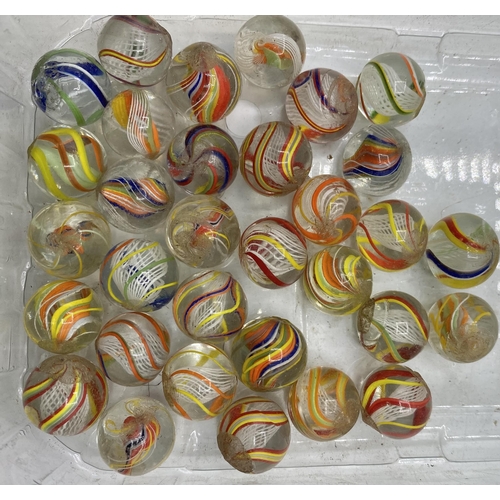 249 - A quantity of C19th/20th handmade marbles (31)