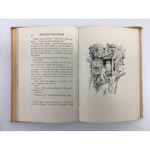 1004 - Winnie the Pooh, A A Milne, E H Shepard, Methuen and Company Ltd 1926, First.