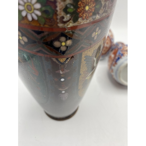 272 - A Cloisonné vase together with a pair of Imari double gourd vases. 25cm(h) 15cm(h)