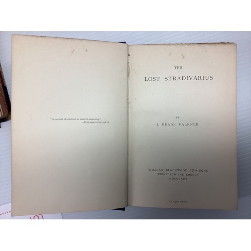 1040 - The Lost Stradivarius, J Meade Falkner, William Blackwood and Sons, 1895, First