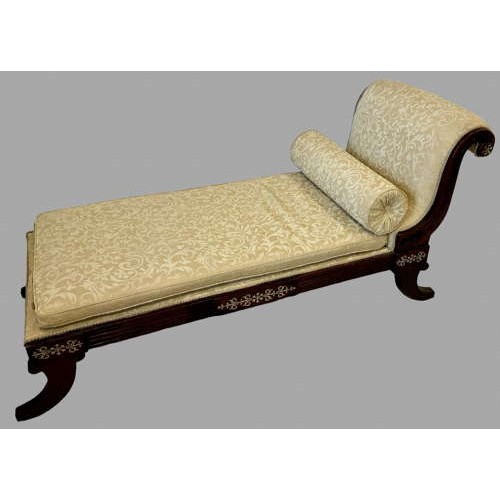 550 - A Georgian Regency Daybed/Chaise. Auctioneers notes: has been restored with later brass inlays to fr... 