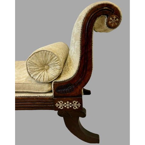 550 - A Georgian Regency Daybed/Chaise. Auctioneers notes: has been restored with later brass inlays to fr... 