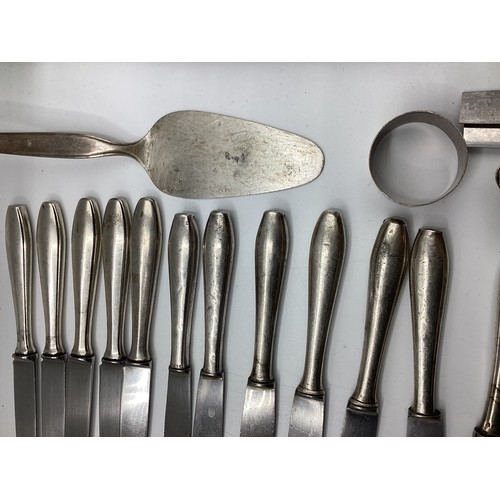 88 - A set of continental 800 silver flatware together with matching silver handled cutlery. Hallmarked w... 