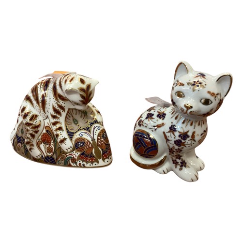 447 - Collection of 5 Royal Crown Derby Models of Cats. To include a Bengal Tiger Cub, and four others.  C... 