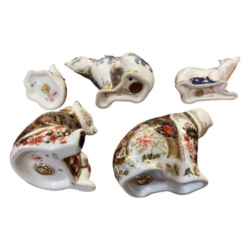 446 - Collection of five Royal Crown Derby Models of Polar Bears, to include, signature edition Arora Pola... 