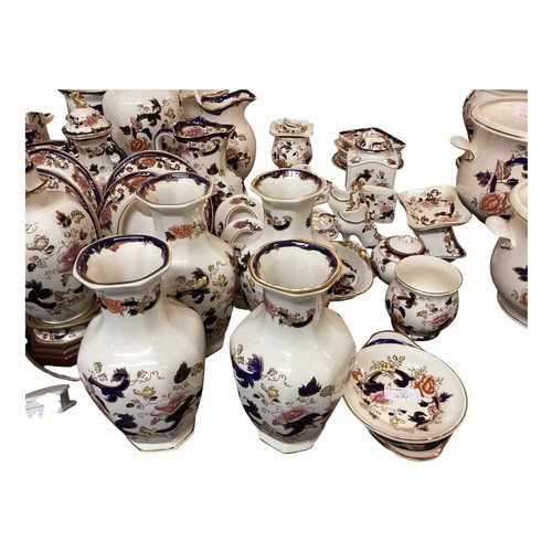 434 - Large collection of Mason's Mandalay ceramic dressing table items, to include vases, lamps, candle s... 