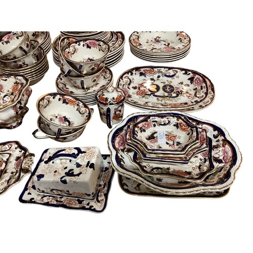 433 - Large collection of Mason's Manadalay ceramic dinner wear, to include lidded Turrins, punch bowl and... 