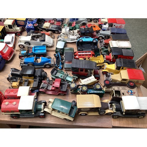 389 - A large collection of model cars, makers Lesney, Triang,  Corgi , matchbox and some modern boxed and... 