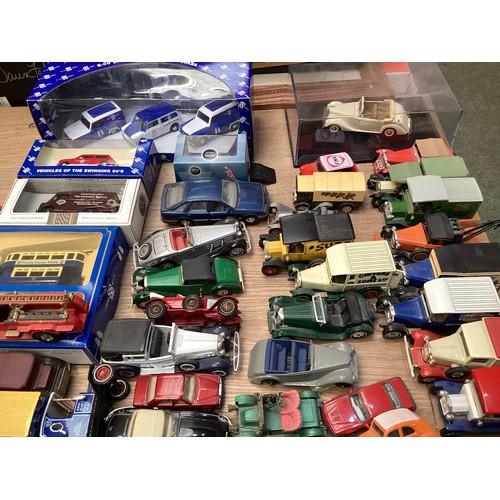 389 - A large collection of model cars, makers Lesney, Triang,  Corgi , matchbox and some modern boxed and... 