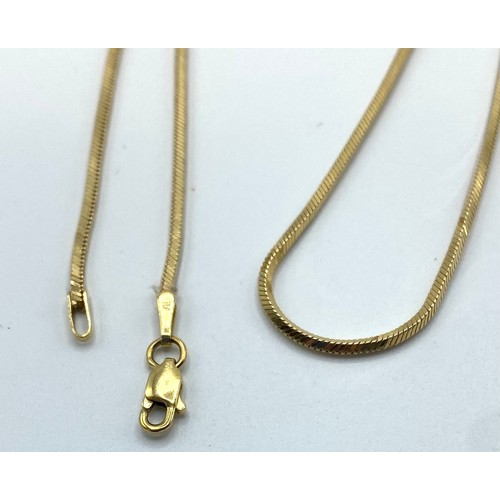 37 - A 14ct gold snake link necklace, 51 cm, 8.7 g