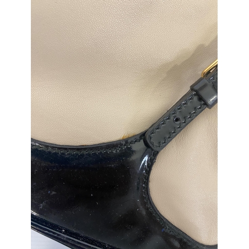 252 - Alexander McQueen handbag, number 215533.204991 Condition: some slight marks, see images 44.5cm wide... 