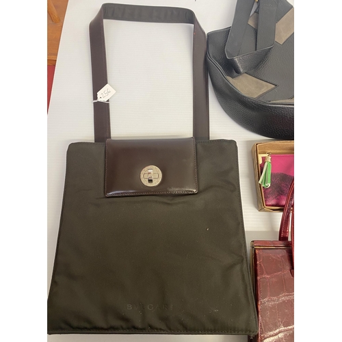 256 - A quantity of bags (18), including Bulgari, Celine, Fendi, all in used and worn condition, see all i... 