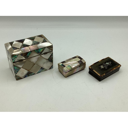 30 - A mother of pearl and abalone shell dressing table double scent bottle case together with a similar ... 