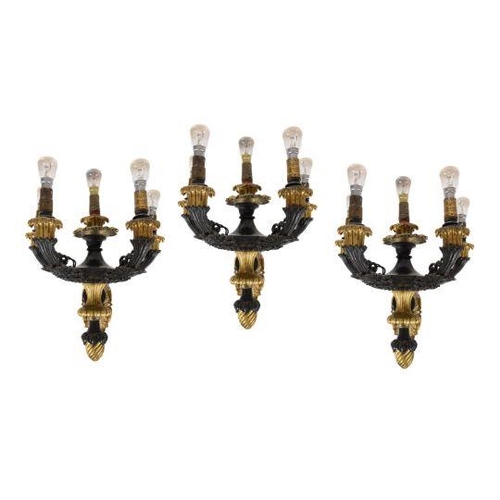 462 - A SET OF THREE METAL AND PARCEL GILT THREE BRANCH COLZA TYPE WALL LIGHTS IN REGENCY STYLE, 20TH CENT... 