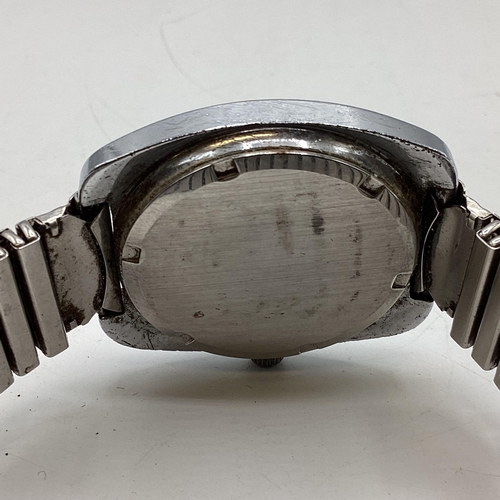 7 - A Vintage Tissot Actualis Autolub. Stainless steel 38mm case, Black face with silver batons and date... 