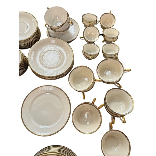 376 - An extensive Rosenthal dinner service in the Corona pattern. Please see all photos. some wear