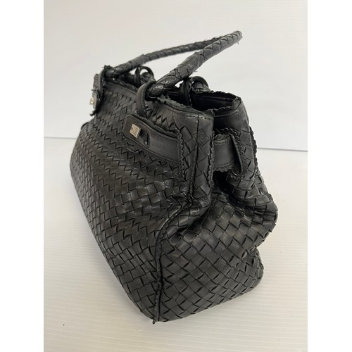 274 - BOTTEGA VENETA black handbag, numbered 152580V11801000, in used condition with some wear, see all im... 