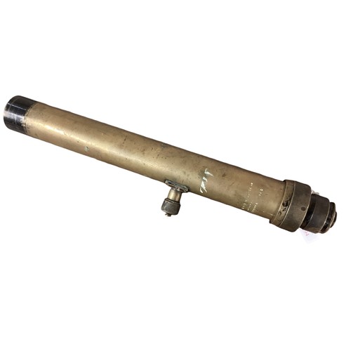 194 - A Ross of London early C20th brass military sighting telescope. Marked 3 to 9 variable power with mi... 