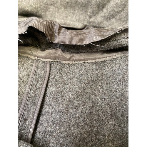 299 - A quantity of ladies jackets, to include Wool and Cashmere; HERMES PARIS 100 percent cashmere grey t... 